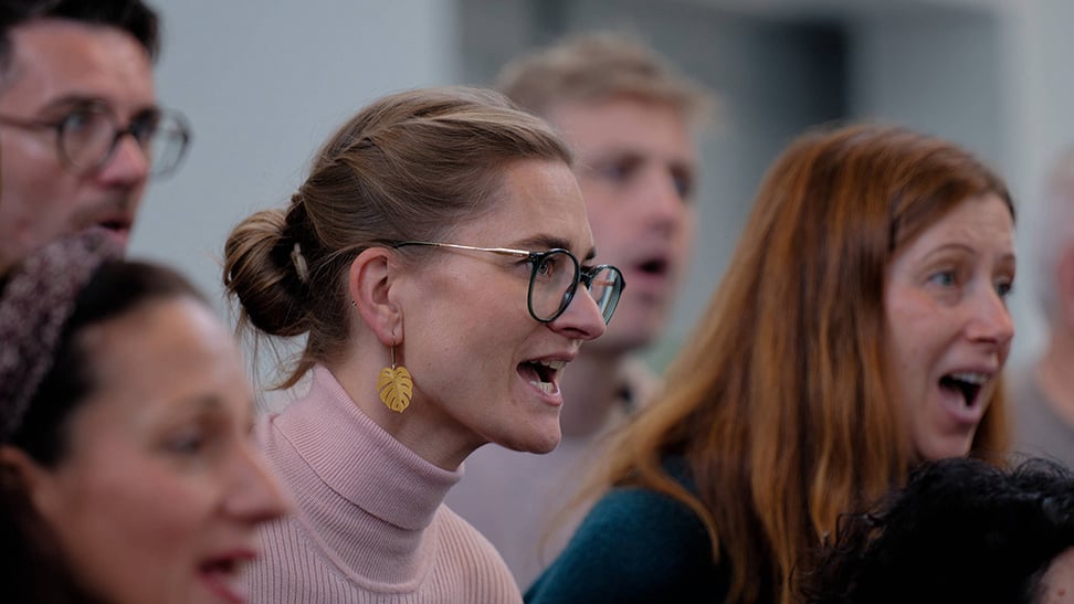 Zwischen Himmel und Erde: Chorkonzert tonraumfünf10, 2025
