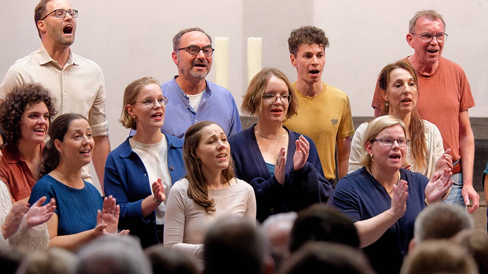 Zwischen Himmel und Erde: Chorkonzert tonraumfünf10, 2025